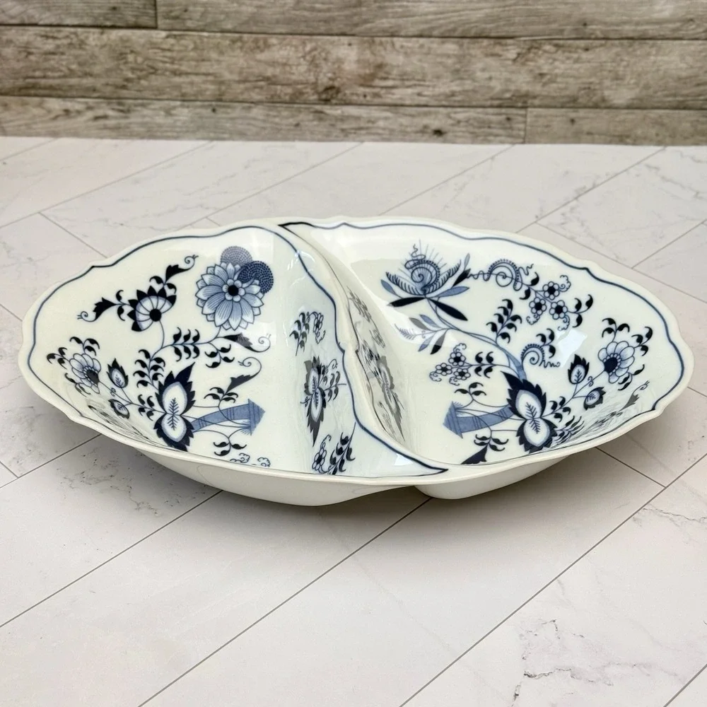 Blue Danube Blue Onion Tea Coffee Cups, Creamer And Vegetable Plate Lot Japan